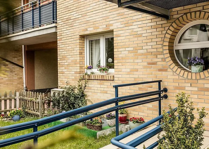 Wolna Chata بيت شباب *