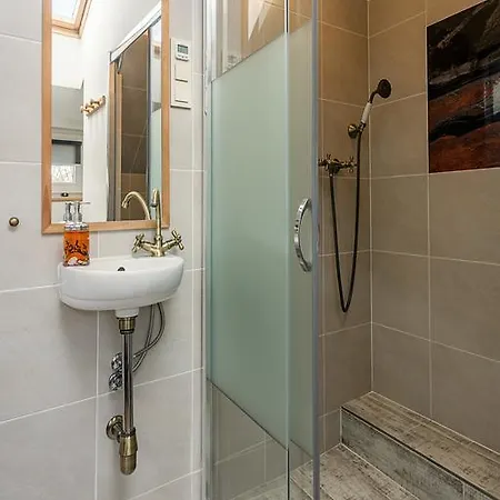 Hostel Wolna Chata