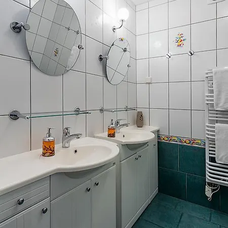 Wolna Chata Hostel